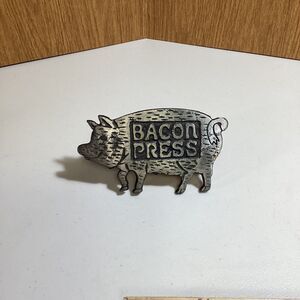 Vintage Cast Iron Pig Bacon Press Wood Handle Retro Kitchen Tool